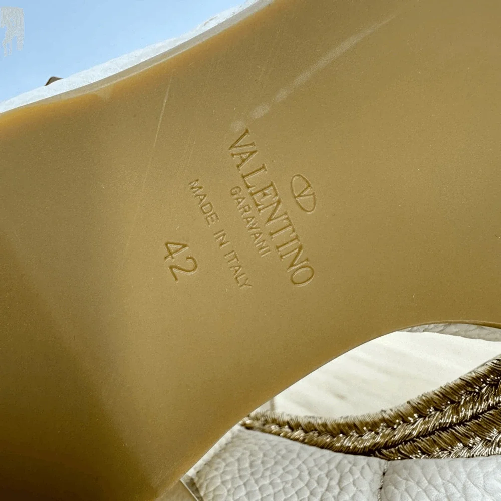 Valentino Garavani Roman Stud Wedge Espadrille Sandals Leather Cream EU 42 US 11